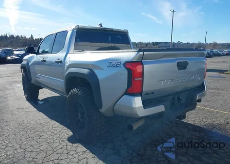2024 Toyota Tacoma Hybrid Trd Off Road z USA, uszkodzony, nr VIN 3TYLC5LN7RT006904
